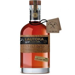 Rhum ratu Dark Lautoka 16 ans